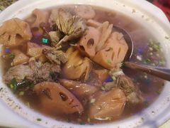 排骨藕汤-特色酱椒鱼私房菜(黄鹤楼店)