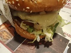 -The Habit Burger Grill 哈比特汉堡(复兴soho店)