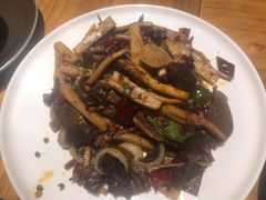 -十三式重庆江湖菜(金茂览秀城店)
