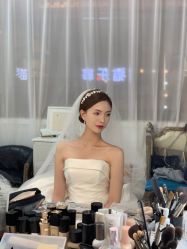 -欣薇婚纱(新源乐汇城店)