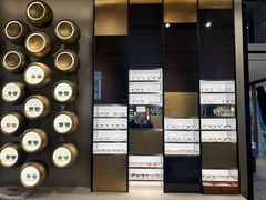 -LensCrafters亮视点·OAKLEY精选(静安嘉里中心店)