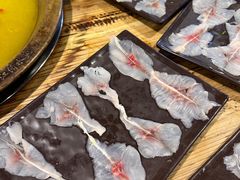 -颜氏双江清水鱼一养身火锅(磁器口店)