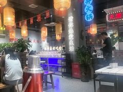 -伍师兄市井火锅(东部星悦天地店)