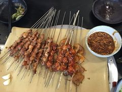 -喝丢一只鞋海鲜烧烤·海肠捞饭(文体街店)