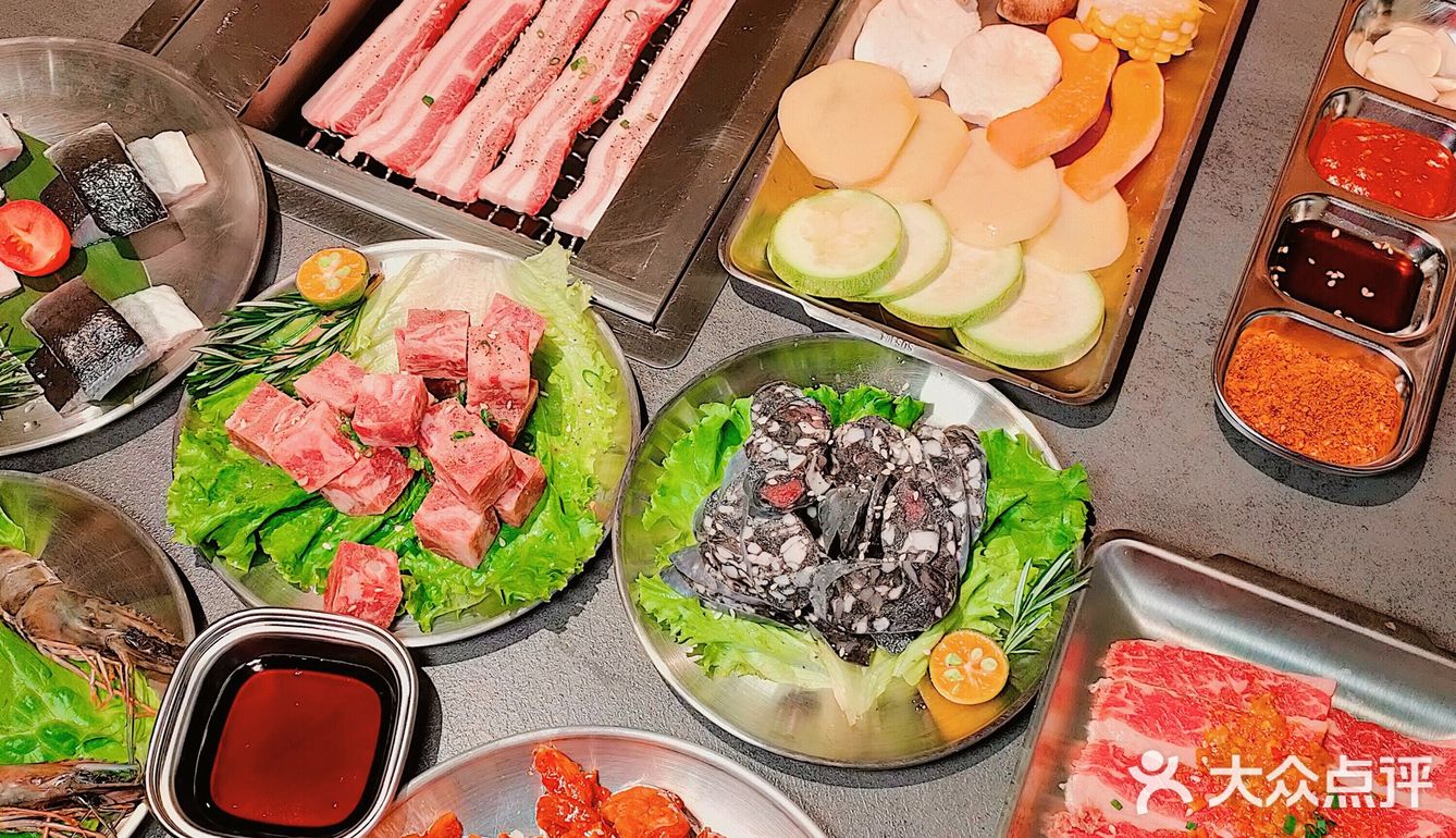 高颜值宝藏江景烤肉店｜重庆烤肉公司好吃又出片！
