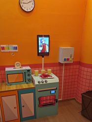 -斯坦熊亲子密室(富力广场店)