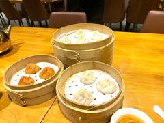 -乐忻皇朝(上海中心大厦店)