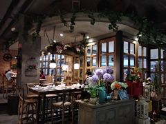-屋顶花园餐厅(步行街老地王大厦店)