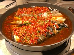 剁椒鱼头-鄱阳湖·江西小炒·瓦罐煨汤(五道口店)
