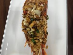 -六合夜市