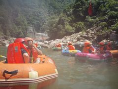 -雅鲁激流探险漂流