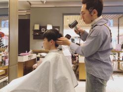 -苑苑发型设计