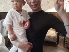 -东方明珠老上海8号餐厅