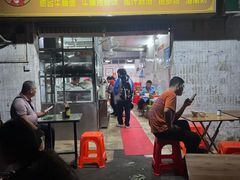 -阿阳牛腩腌面店