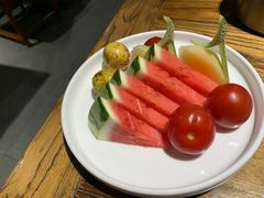 -湖畔鲁菜·二十年老字号餐厅(大明湖店)