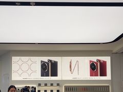 -华为授权体验店(中山公园来福士)