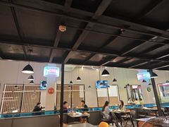 -老街烧烤(华中农业大学梧桐路步行街店)