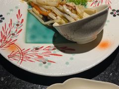 -上井精致料理自助餐(松雷店)