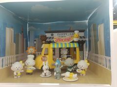 -泡泡玛特POPMART(侨福芳草地店)