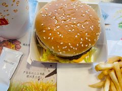 -麦当劳(武商建二店)