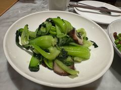 -渝信川菜 · 川味家常菜(财富购物中心店)