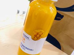 -瑞幸咖啡(凯德埃德蒙顿路店)