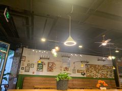 -水平有限螺蛳粉(宏达大厦店)