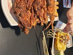 -串王阿三烧烤·小龙虾·烤鱼(拱墅胜利河美食街店)