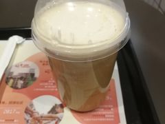 醇香乌龙奶盖奶茶-肯德基(黎阳映像店)