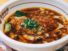 韵味杂酱米粉-呷佬·长沙手工米粉(金沙江路店)