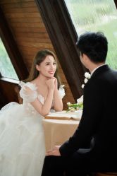 -雪中彩影婚纱摄影·微光艺术中心