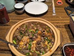 -蚝堡海鲜·威海菜·海肠捞饭·烧烤·亚洲吃蚝公司(幸福门店)