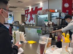 -CoCo都可(虹口龙之梦店)