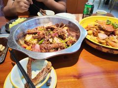 -休记光头香辣蟹干锅(绵竹店)