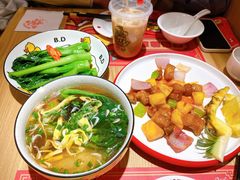 -也枫·小黄楼(南山路旗舰店)