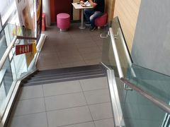 -麦当劳(外高桥DT店)