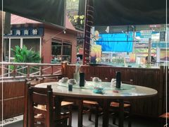 露天位-三亚火车头万人海鲜广场