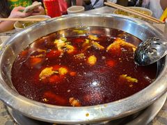 -肖肖酸萝卜鱼火锅(总店)