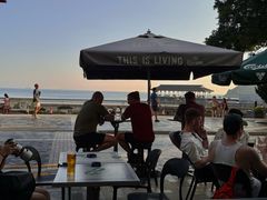 -Smugglers Inn, Hong Kong