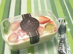 -花花卷卷·鲜食蛋糕(静安久光百货店)