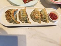 -粤港湾砂锅粥·宵夜(宝龙店)