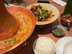 土司铜锅油焖鸡-浩海火燒雲傣家菜(芮欧百货店)