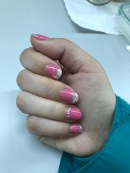 -小红楼美甲美容中心