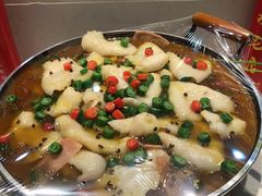 -有红鸡毛店·川菜(建设路店)