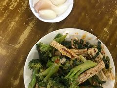 -老乌家特色小炒泡馍(大皮院店)