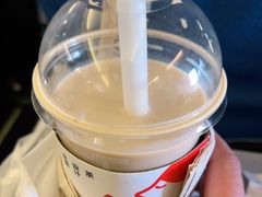 生打椰椰冻拿铁-喜茶(大兴国际机场店)
