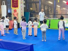 -健成运动中心·体适能跆拳道少儿格斗体考跳绳