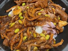 黑椒牛柳热拌皮皮-金记 酿皮·煲烧饭(万博店)