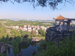 -广州莲花山旅游区