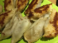 -锅贴王小吃(南大街店)